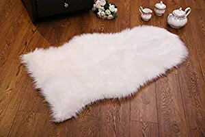 URCHICHARITO-Ivory White Area Rugs for Bedroom Soft Faux Sheepskin Fluffy Rugs with Anti-Slip Back Cover Furry Rugs for Floor, Sofa, Car Seat, 12 10.5 Inches